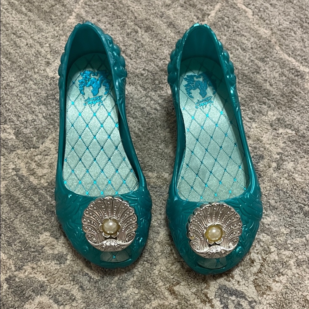 Disney’s Ariel Dress Shoes Wedge Heels Sz 9/10